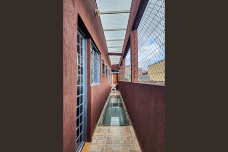 Casa à venda com 260m², 4 quartos e 3 vagasCorredor