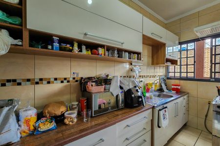 Casa à venda com 260m², 4 quartos e 3 vagasCozinha - Casa 2