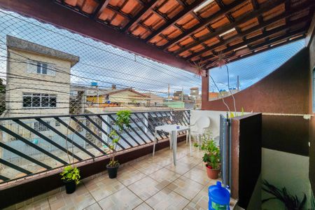 Casa à venda com 260m², 4 quartos e 3 vagasVaranda - Casa 2