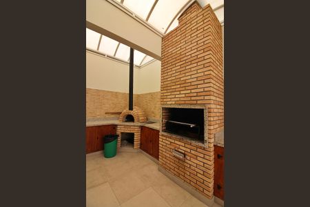 Apartamento à venda com 77m², 3 quartos e 2 vagasÁrea comum - Churrasqueira