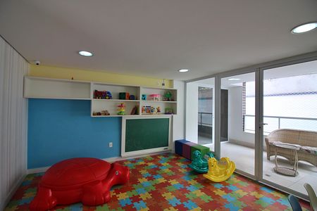 Apartamento à venda com 77m², 3 quartos e 2 vagasÁrea comum - Brinquedoteca