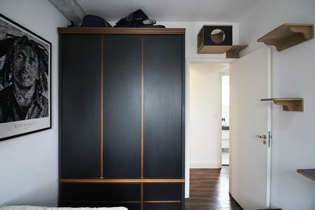 Apartamento à venda com 77m², 3 quartos e 2 vagasQuarto 2