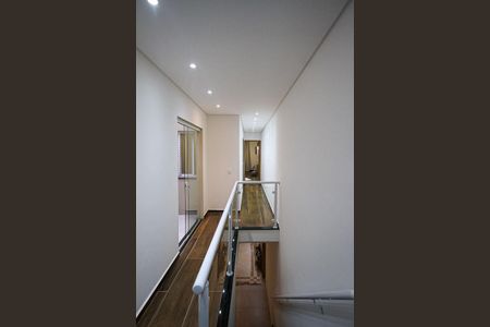 Casa à venda com 130m², 2 quartos e 3 vagas Casa à venda com 130m², 2 quartos e 3 vagasCorredor dos Quarto