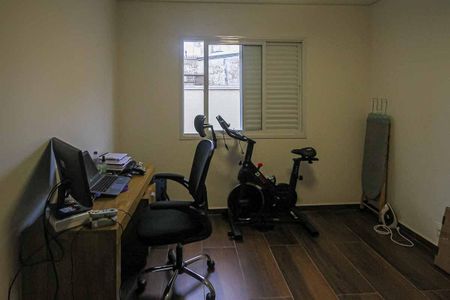 Casa à venda com 130m², 2 quartos e 3 vagas Casa à venda com 130m², 2 quartos e 3 vagasQuarto