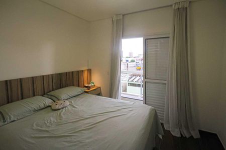 Casa à venda com 130m², 2 quartos e 3 vagas Casa à venda com 130m², 2 quartos e 3 vagasSuite