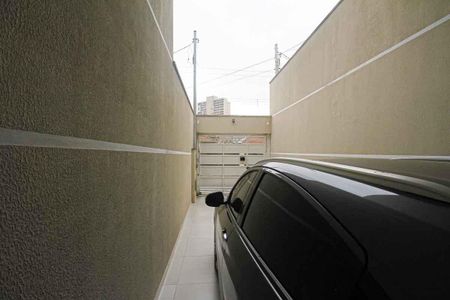 Casa à venda com 130m², 2 quartos e 3 vagas Casa à venda com 130m², 2 quartos e 3 vagasGaragem