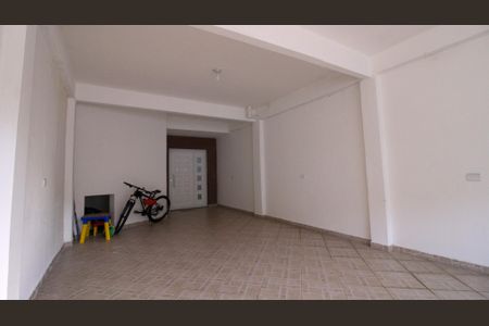 Casa à venda com 130m², 2 quartos e 3 vagasÁrea comum