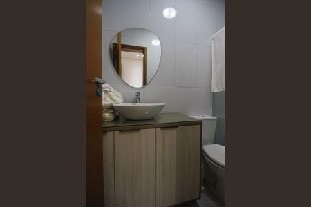 Casa à venda com 130m², 2 quartos e 3 vagas Casa à venda com 130m², 2 quartos e 3 vagasBanheiro da Social