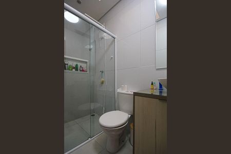 Casa à venda com 130m², 2 quartos e 3 vagas Casa à venda com 130m², 2 quartos e 3 vagasBanheiro da Suite