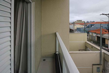 Casa à venda com 130m², 2 quartos e 3 vagas Casa à venda com 130m², 2 quartos e 3 vagasVaranda da Suite