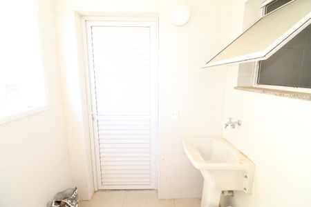 Apartamento para alugar com 104m², 3 quartos e 2 vagasÁrea de Serviço