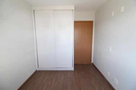 Apartamento para alugar com 104m², 3 quartos e 2 vagasQuarto 2