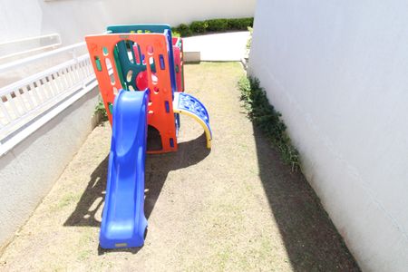 Apartamento para alugar com 104m², 3 quartos e 2 vagasÁrea comum - Playground