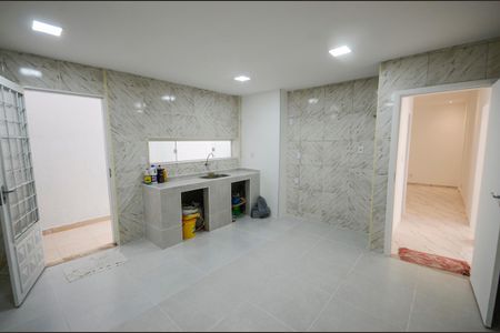 Apartamento à venda com 120m², 2 quartos e 1 vagaCozinha