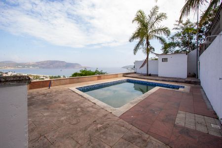 Casa para alugar com 500m², 6 quartos e 4 vagasPiscina