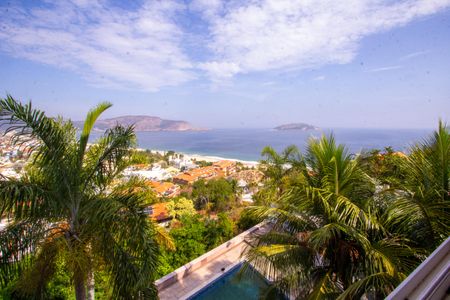 Casa para alugar com 500m², 6 quartos e 4 vagasVista da Suíte 4