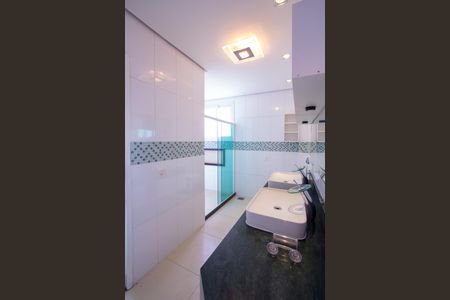 Casa para alugar com 500m², 6 quartos e 4 vagasBanheiro da Suíte 1