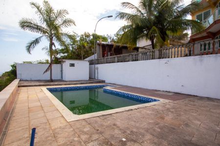 Casa para alugar com 500m², 6 quartos e 4 vagasPiscina