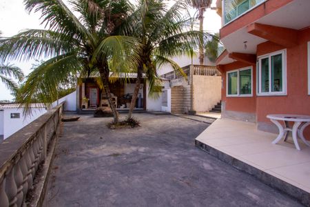Casa para alugar com 500m², 6 quartos e 4 vagasQuintal