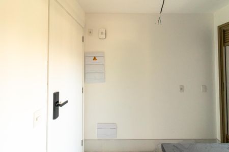Apartamento à venda com 149m², 3 quartos e 2 vagas Apartamento à venda com 149m², 3 quartos e 2 vagasÁrea de Serviço