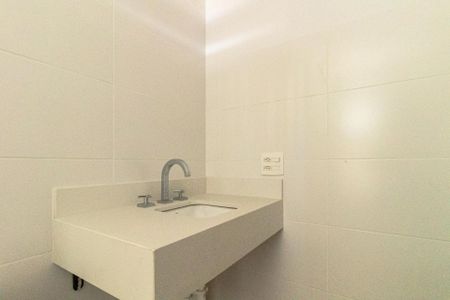Apartamento à venda com 149m², 3 quartos e 2 vagas Apartamento à venda com 149m², 3 quartos e 2 vagasBanheiro da Suíte 2