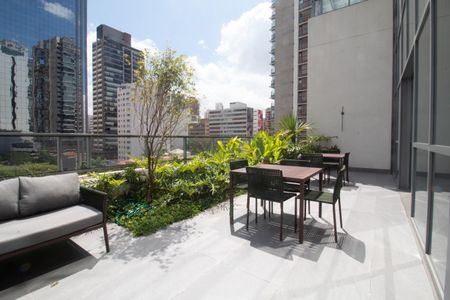 Apartamento à venda com 46m², 1 quarto e 1 vaga Apartamento à venda com 46m², 1 quarto e 1 vagaÁrea comum