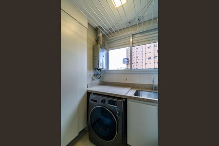 Apartamento à venda com 93m², 2 quartos e 2 vagasLavanderia