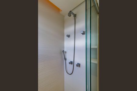 Apartamento à venda com 93m², 2 quartos e 2 vagasBanheiro da Suíte 2