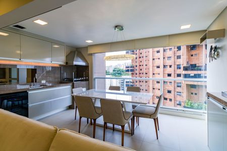 Apartamento à venda com 93m², 2 quartos e 2 vagasVaranda gourmet