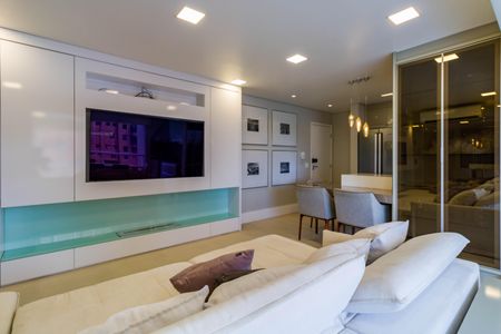 Apartamento à venda com 93m², 2 quartos e 2 vagasSala