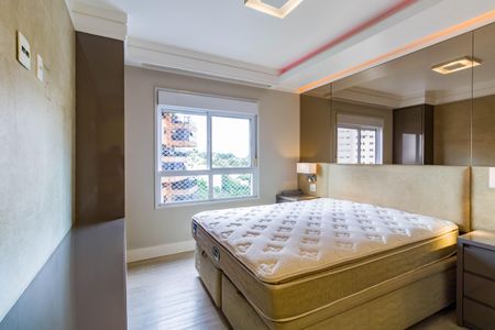 Apartamento à venda com 93m², 2 quartos e 2 vagasSuíte 2