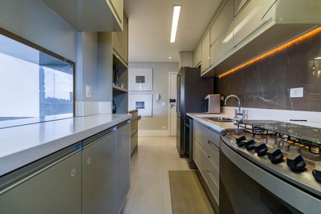 Apartamento à venda com 93m², 2 quartos e 2 vagasCozinha