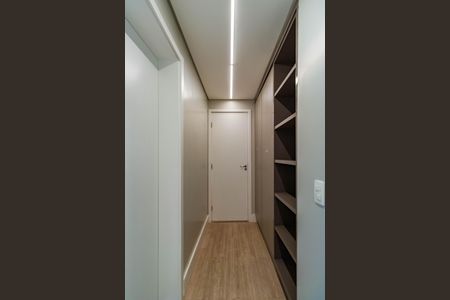 Apartamento à venda com 93m², 2 quartos e 2 vagasCorredor