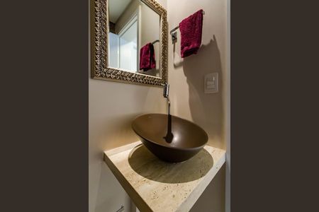 Apartamento à venda com 93m², 2 quartos e 2 vagasLavabo