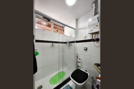 Apartamento à venda com 105m², 3 quartos e 2 vagasBanheiro da Suíte