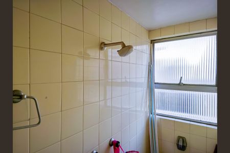 Apartamento à venda com 105m², 3 quartos e 2 vagasBanheiro de serviço