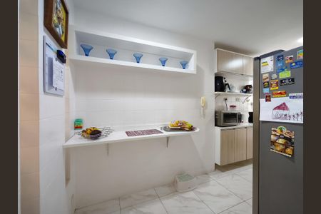 Apartamento à venda com 105m², 3 quartos e 2 vagasCozinha