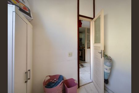 Apartamento à venda com 105m², 3 quartos e 2 vagasQuarto de Serviço