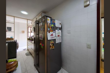 Apartamento à venda com 105m², 3 quartos e 2 vagasCozinha