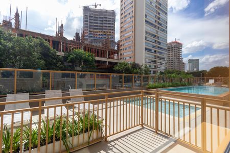 Studio à venda com 29m², 1 quarto e sem vagaÁrea comum - Piscina