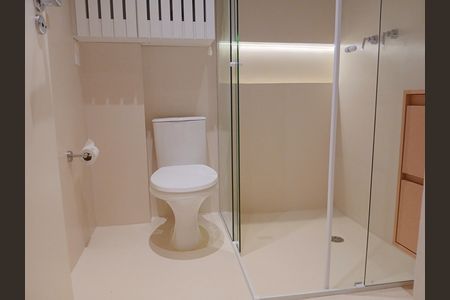 Apartamento à venda com 62m², 1 quarto e sem vaga Apartamento à venda com 62m², 1 quarto e sem vagaBanheiro