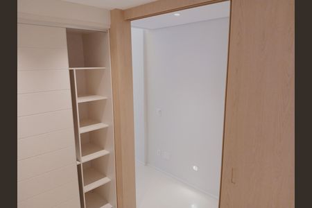 Apartamento à venda com 62m², 1 quarto e sem vaga Apartamento à venda com 62m², 1 quarto e sem vagaQuarto