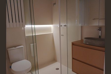 Apartamento à venda com 62m², 1 quarto e sem vaga Apartamento à venda com 62m², 1 quarto e sem vagaBanheiro