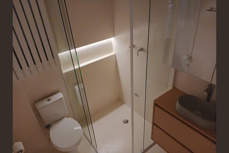 Apartamento à venda com 62m², 1 quarto e sem vaga Apartamento à venda com 62m², 1 quarto e sem vagaBanheiro