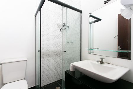 Casa à venda com 350m², 5 quartos e 5 vagasBanheiro da Suíte