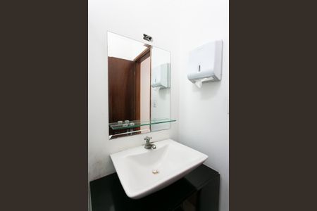 Casa à venda com 350m², 5 quartos e 5 vagasBanheiro da Suíte