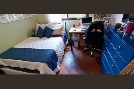 Apartamento à venda com 216m², 4 quartos e 3 vagas Apartamento à venda com 216m², 4 quartos e 3 vagasSuíte 2