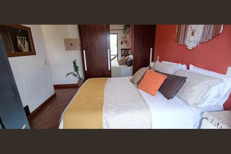 Apartamento à venda com 216m², 4 quartos e 3 vagas Apartamento à venda com 216m², 4 quartos e 3 vagasSuíte 1