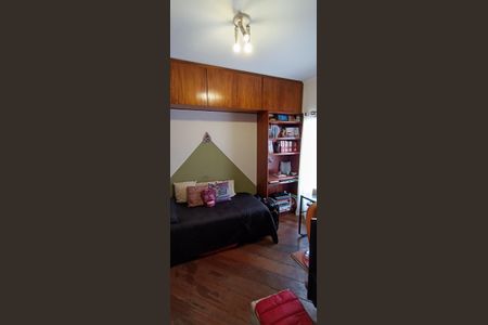 Apartamento à venda com 216m², 4 quartos e 3 vagas Apartamento à venda com 216m², 4 quartos e 3 vagasQuarto 1