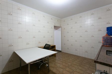 Apartamento à venda com 150m², 2 quartos e sem vagaCozinha